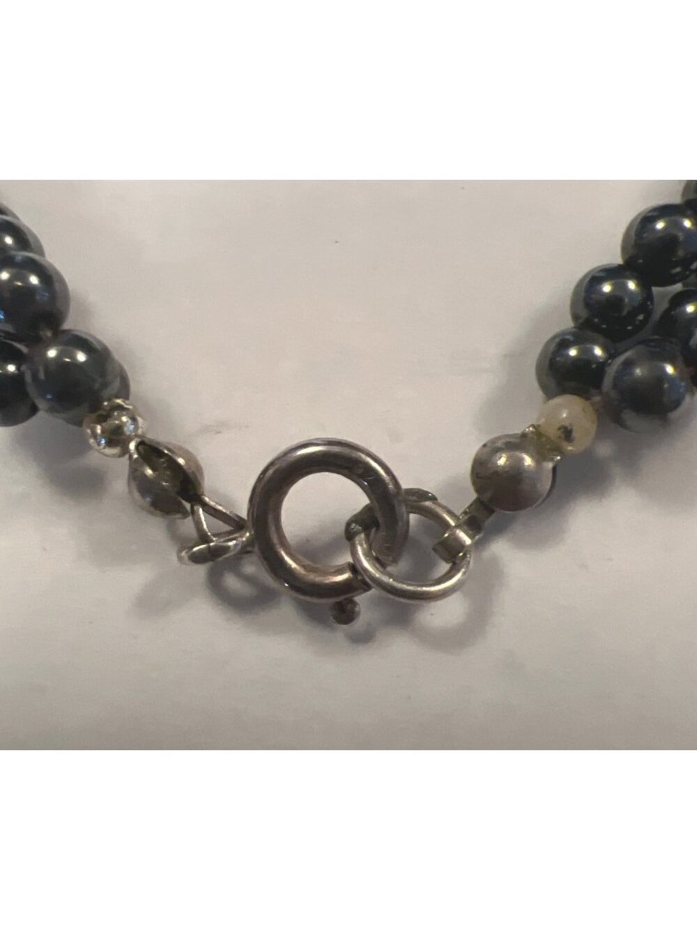 Beaded Necklace Hemitite? Beads and Faux Pearl Clusters & Silver Clasp 24 " - Picture 7 of 8